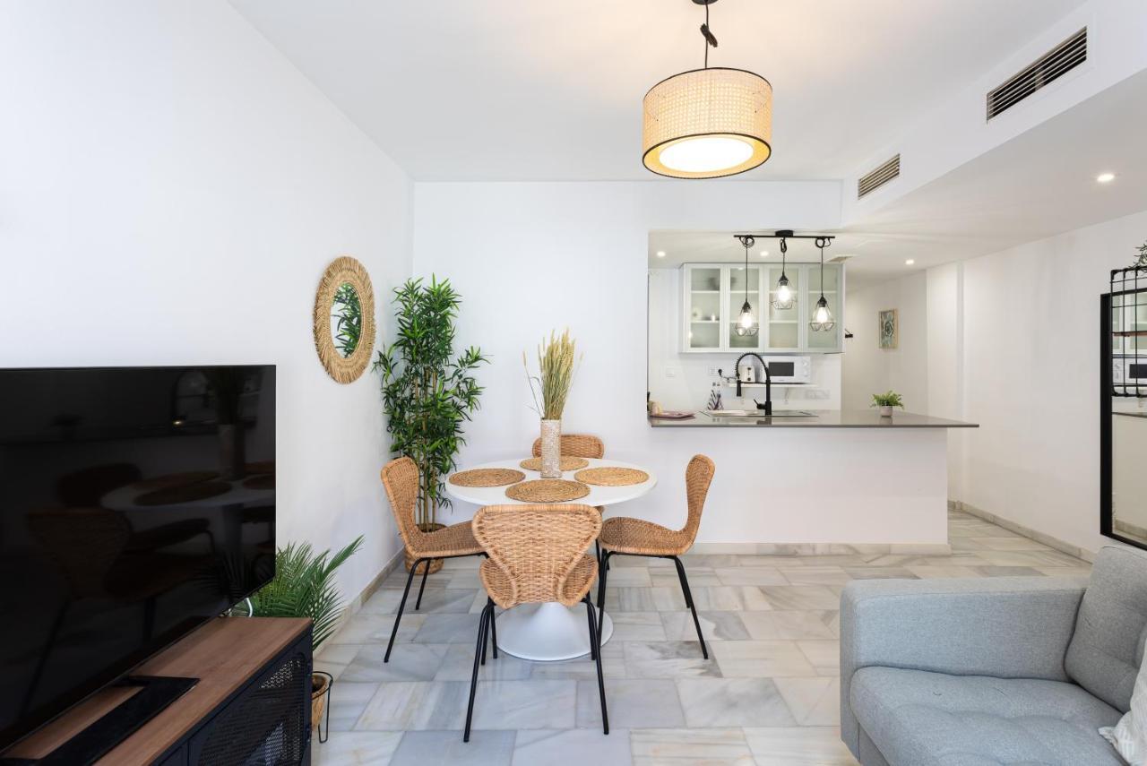 Holidays2malaga Olletas 2 Bedrooms & 2 Bathrooms With Patio * Malaga